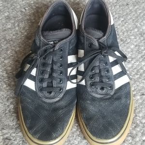 Adidas Black Suede Skateboarding Shoes 11.5